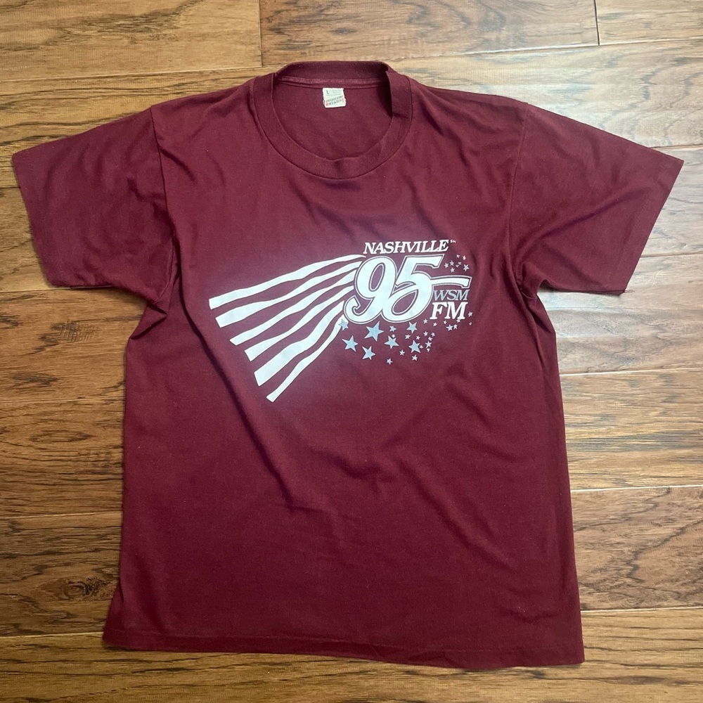 Vintage 1980’s Nashville 95 WSM Radio Station T-Shirt.